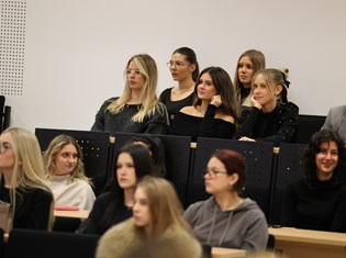 2025-12-05 20-04-12.jpeg